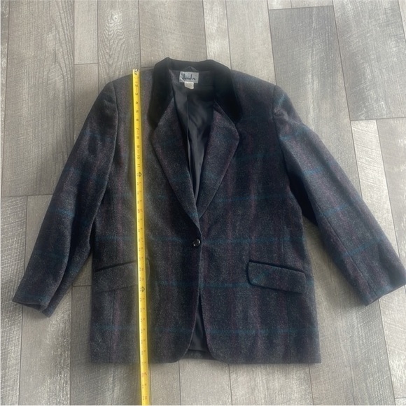 Vintage Women's Size XL Wool Blend Preppy Blazer Jacket. - Picture 5 of 7